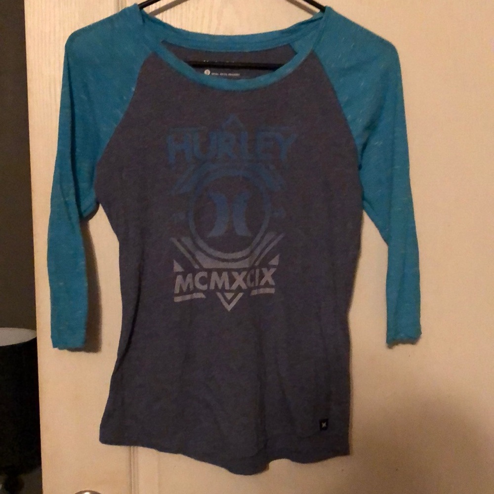 Baseball tee